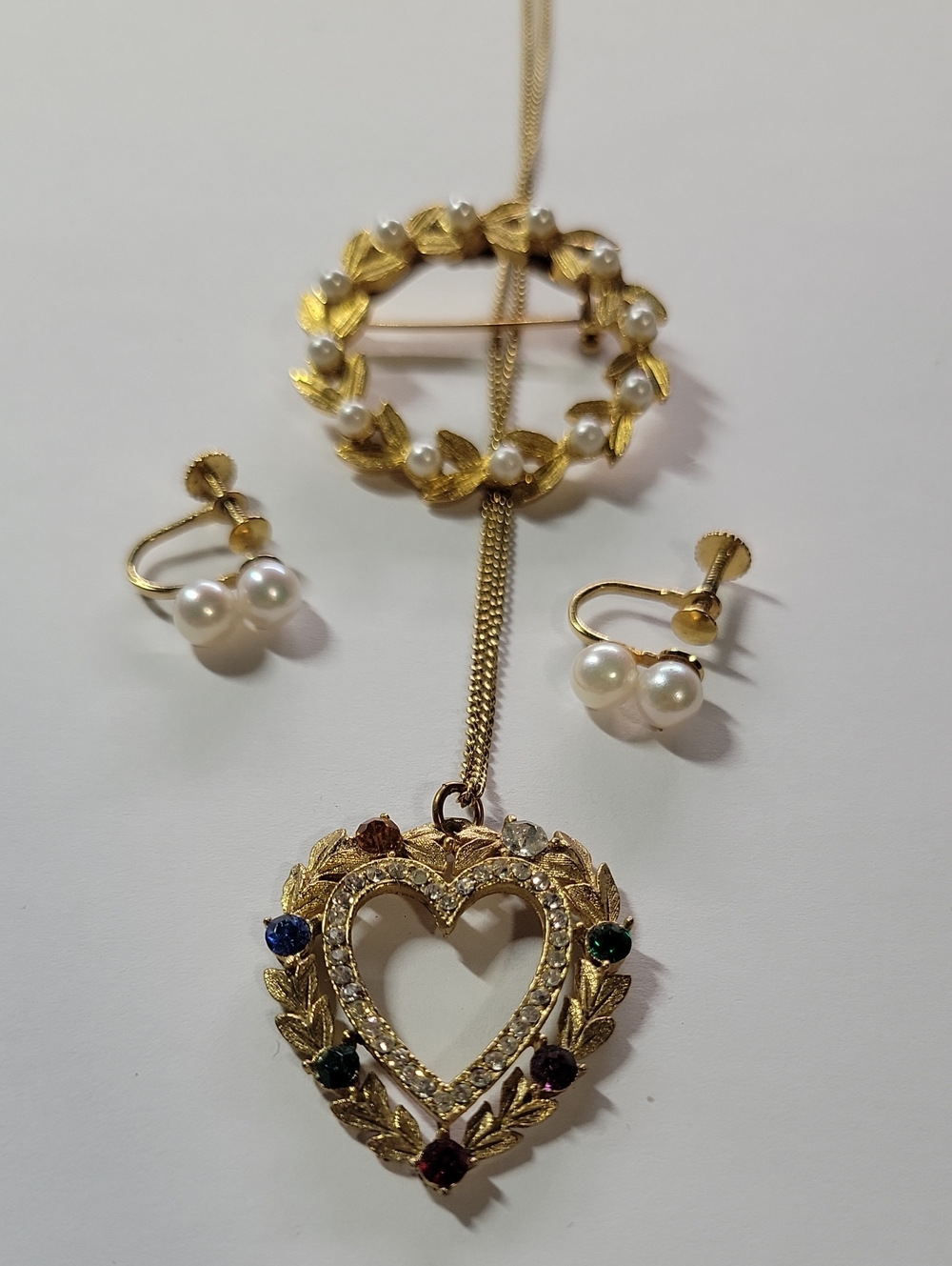 Gold-Tone Heart Pendant Necklace with Pearl Clip-On Earrings and Brooch